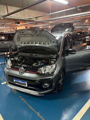 VOLKSWAGEN UP 1.0 170 TSI TOTAL FLEX XTREME 4P MANUAL VOLKSWAGEN UP 1.0 170 TSI TOTAL FLEX XTREME 4P MANUAL